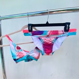 Kuleana Pink & Blue Abstract Flamingo Bikini Set Size Medium